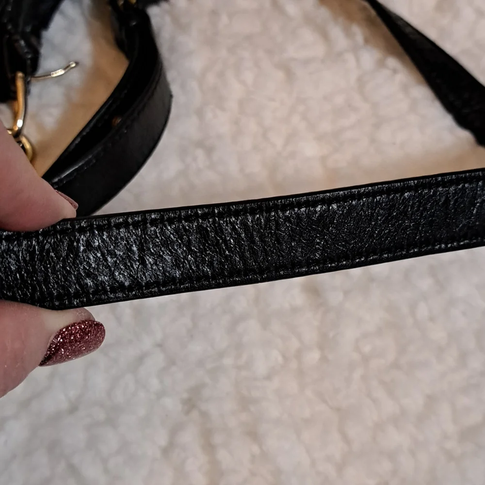 Authentic Marc Jacobs Black Leather Shoulder Bag, EUC!!